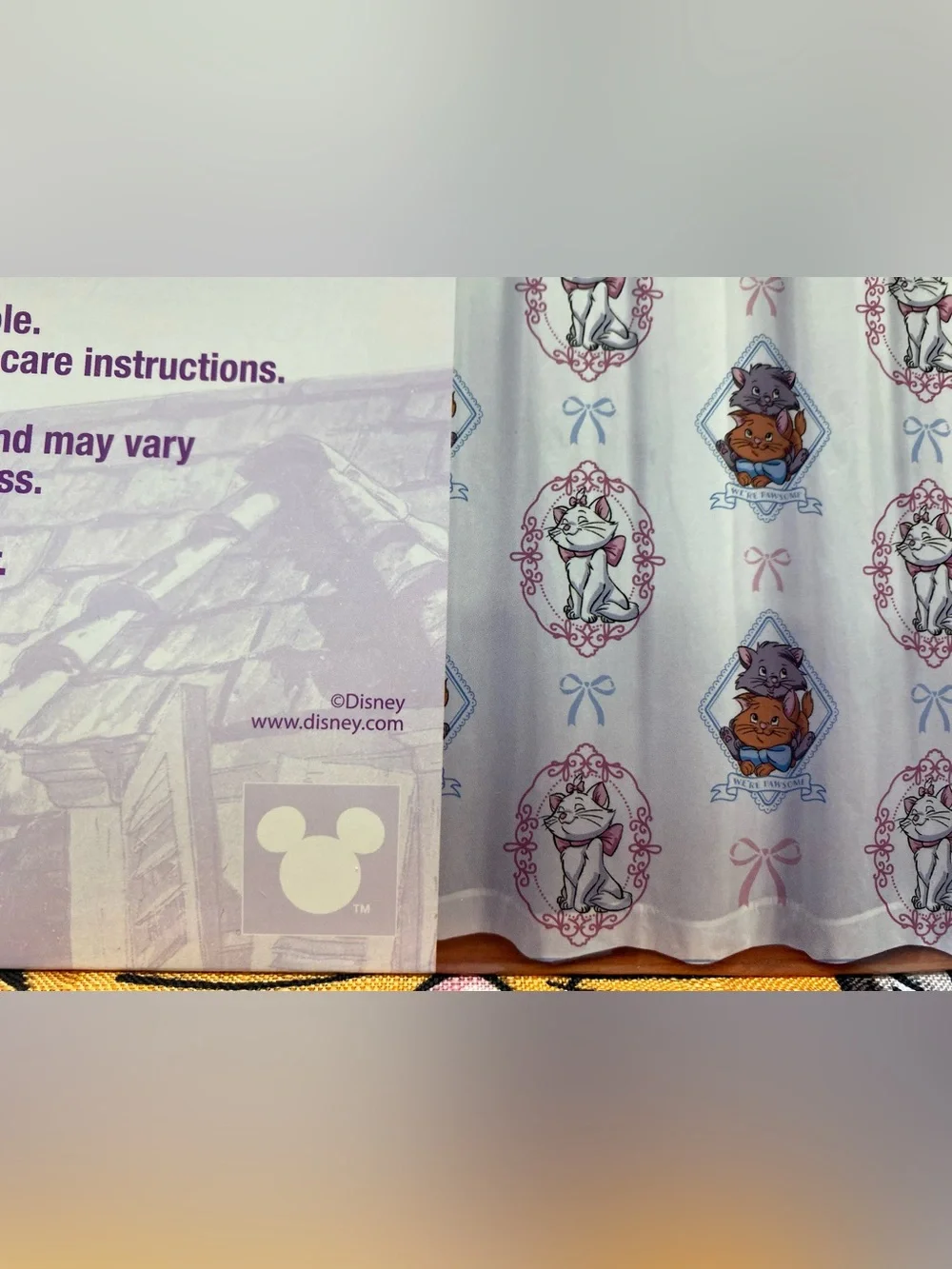 Disney ❤️The Aristocats❤️ 13-Piece Shower Curtain Set  72x72” NWT